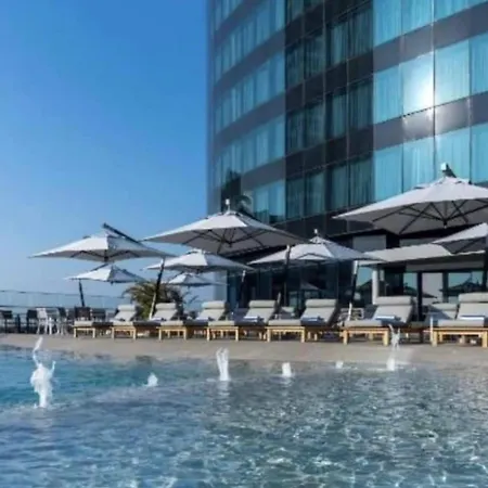 Royal Blu Haven: Luxurious Self-Catering Residences At Radisson Blu Umhlanga Durban Buitenkant foto