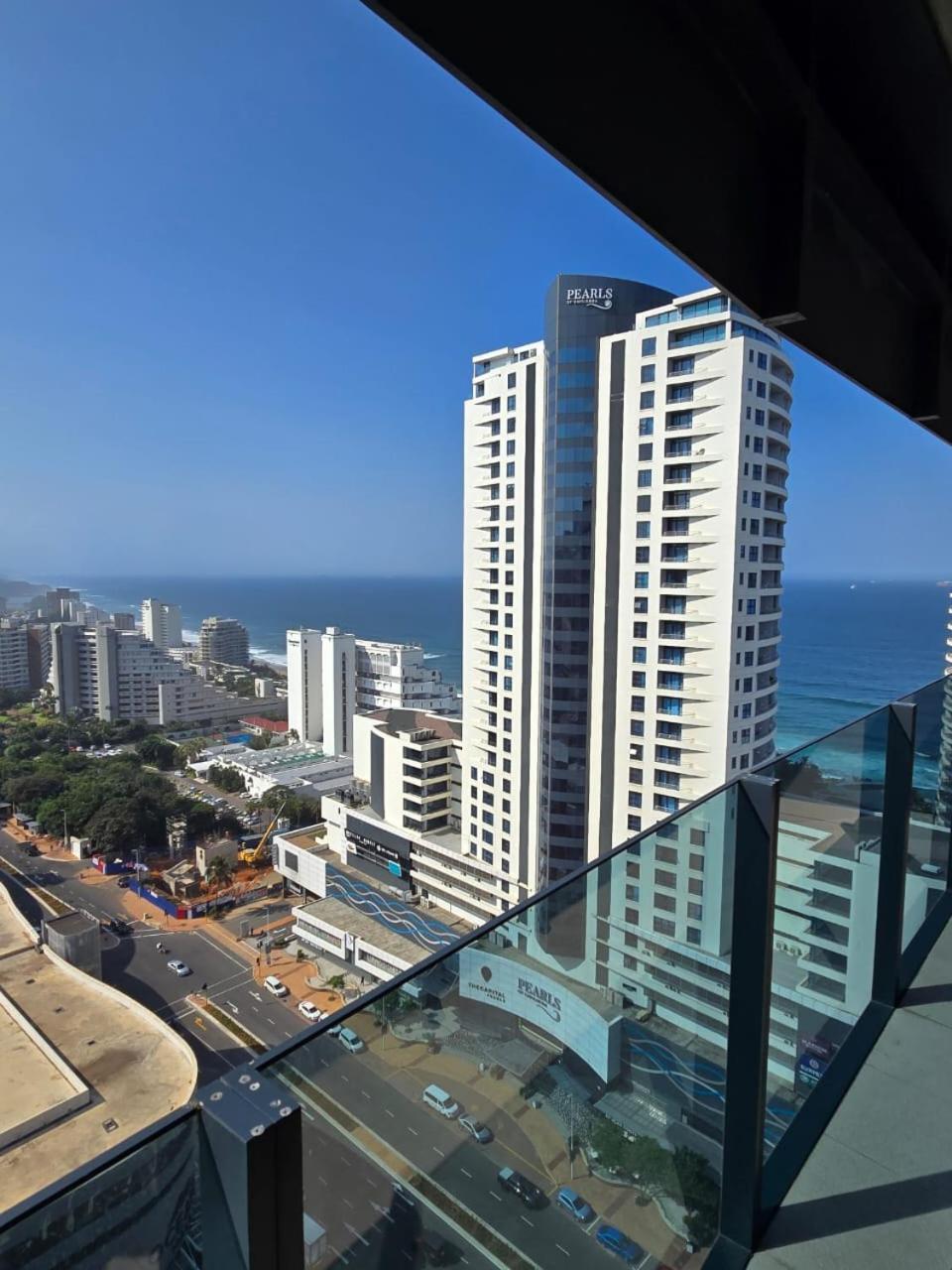 Royal Blu Haven: Luxurious Self-catering Residences At Radisson Blu Umhlanga Appartement